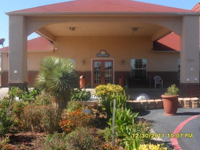 Days Inn By Wyndham Gainesville Exteriér fotografie